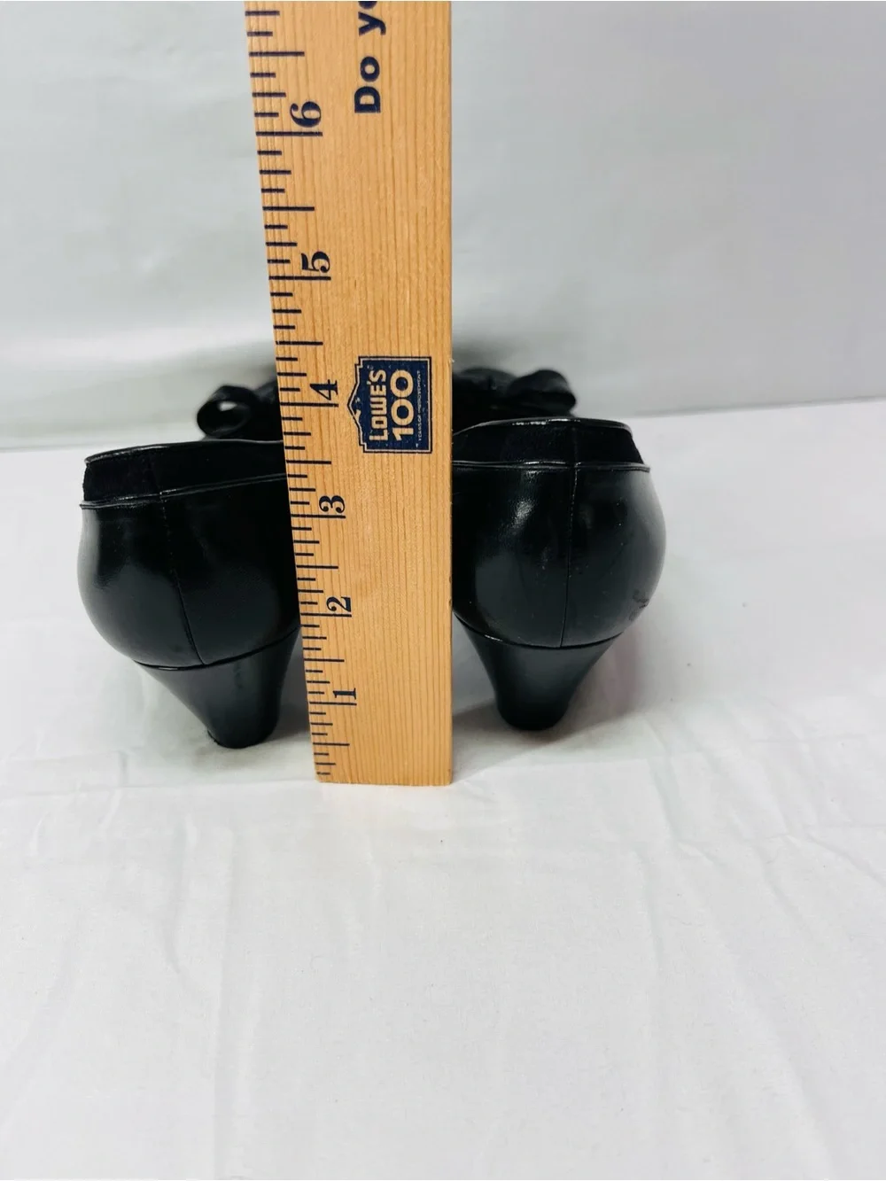 Vintage Bruno Magli Black Leather Bow-Accent Flats